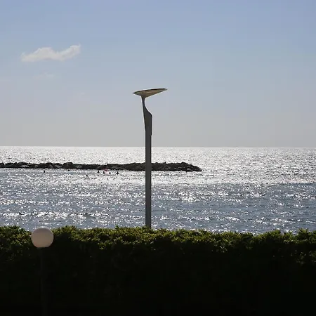 Nina's Beach House Voroklini